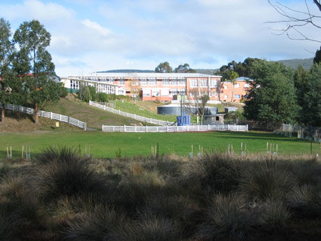 Trung học nội trú quốc tế Woodbridge, Anh